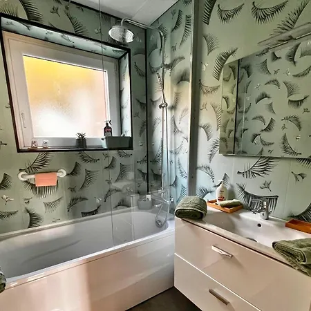 La Vue Sur - Avec Place De Parking アパート